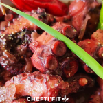 Fricassée de chatrou, bananes jaunes, menu diététique, livraison de repas, repas minceurs, portage de repas en Martinique, Restaurant en livraison, repas pas chère, plats pour la semaine, menu événement Fort de France, Lamentin, St joseph, Ducos, Trois ilets, Diamant, St Anne, repas local Martinique, plats traditionnels Martinique